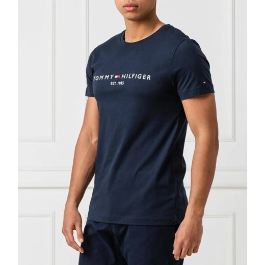 Granatowy t-shirt męski Tommy Hilfiger z krótkim rękawem na wiosnę