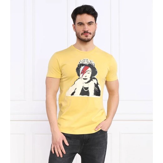 GUESS JEANS T-shirt BANKSY QUEEN | Regular Fit S Gomez Fashion Store okazja