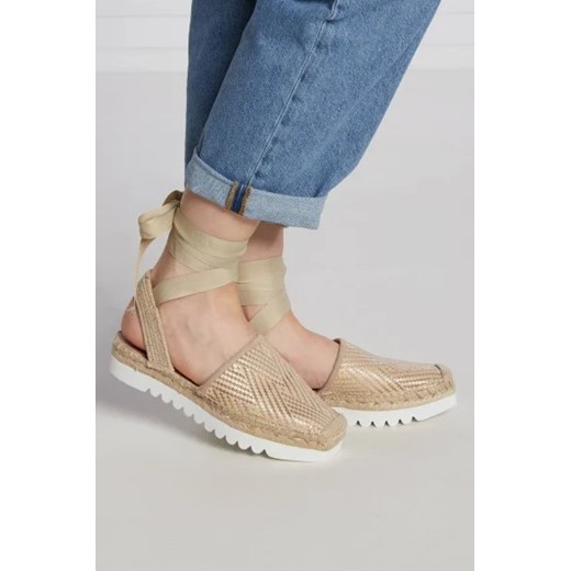 Espadryle damskie beżowe POLLINI skórzane z klamrą letnie casual