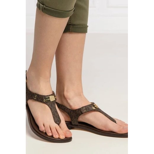 Michael Kors sandały damskie z tworzywa sztucznego z klamrą casual