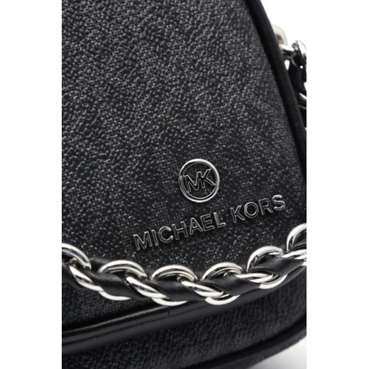Listonoszka czarna Michael Kors matowa średniej wielkości ze skóry ekologicznej