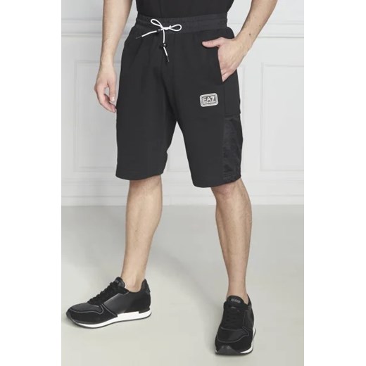 EA7 Szorty | Regular Fit S promocyjna cena Gomez Fashion Store