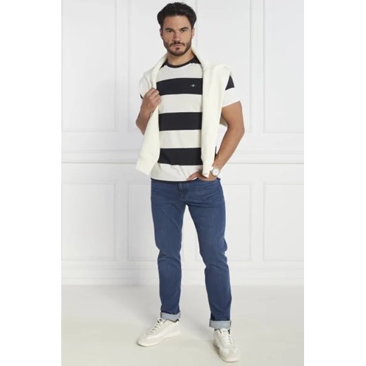 T-shirt męski Gant biały na wiosnę z krótkim rękawem