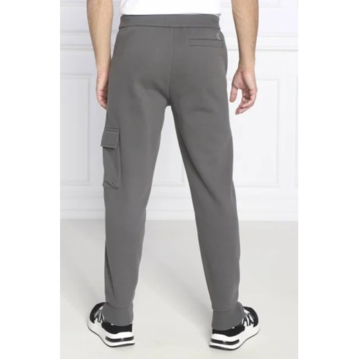 CALVIN KLEIN JEANS Spodnie dresowe LOGO TAPE | Regular Fit L wyprzedaż Gomez Fashion Store