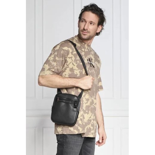 CALVIN KLEIN JEANS Reporterka EXPLORER OS promocyjna cena Gomez Fashion Store