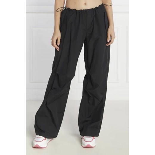 Tommy Jeans Spodnie | Relaxed fit Tommy Jeans M promocja Gomez Fashion Store