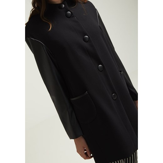 Sisley Krótki płaszcz black zalando czarny bez wzorów/nadruków