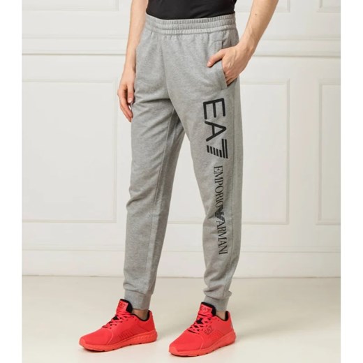 EA7 Spodnie dresowe | Regular Fit ze sklepu Gomez Fashion Store w kategorii Spodnie męskie - zdjęcie 164322196
