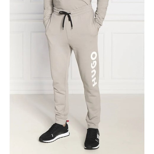 HUGO Spodnie dresowe Dutschi | Regular Fit ze sklepu Gomez Fashion Store w kategorii Spodnie męskie - zdjęcie 164322948