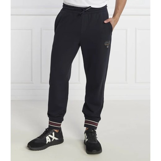 Armani Exchange Spodnie dresowe | Regular Fit ze sklepu Gomez Fashion Store w kategorii Spodnie męskie - zdjęcie 164323788