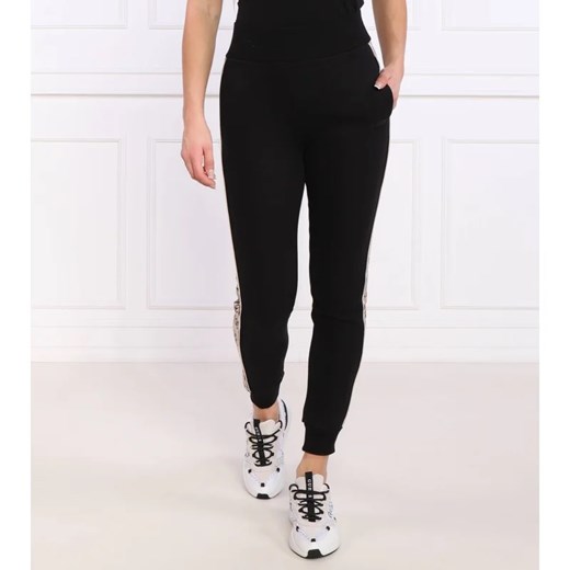 GUESS ACTIVE Spodnie dresowe BRITNEY | Regular Fit ze sklepu Gomez Fashion Store w kategorii Spodnie damskie - zdjęcie 164324255