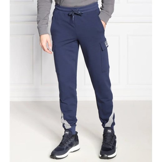 EA7 Spodnie dresowe | Regular Fit ze sklepu Gomez Fashion Store w kategorii Spodnie męskie - zdjęcie 164324897