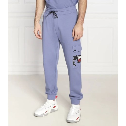 HUGO Spodnie dresowe Dobcat | Regular Fit ze sklepu Gomez Fashion Store w kategorii Spodnie męskie - zdjęcie 164325459