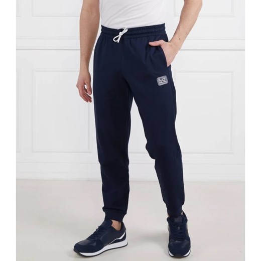EA7 Spodnie dresowe | Regular Fit ze sklepu Gomez Fashion Store w kategorii Spodnie męskie - zdjęcie 164331288
