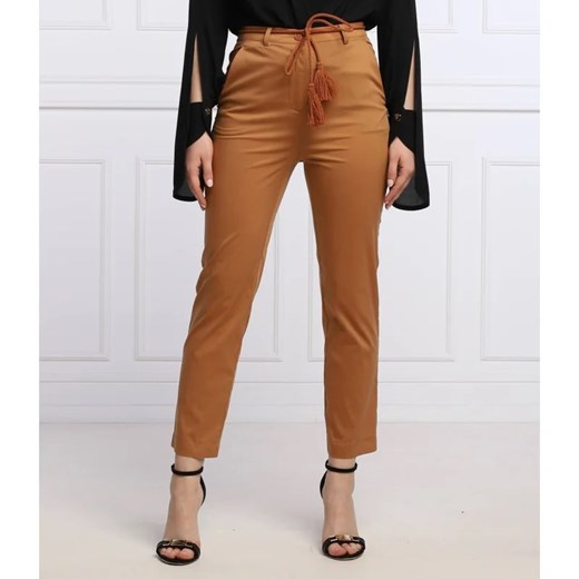 Patrizia Pepe Spodnie | Slim Fit ze sklepu Gomez Fashion Store w kategorii Spodnie damskie - zdjęcie 164331607