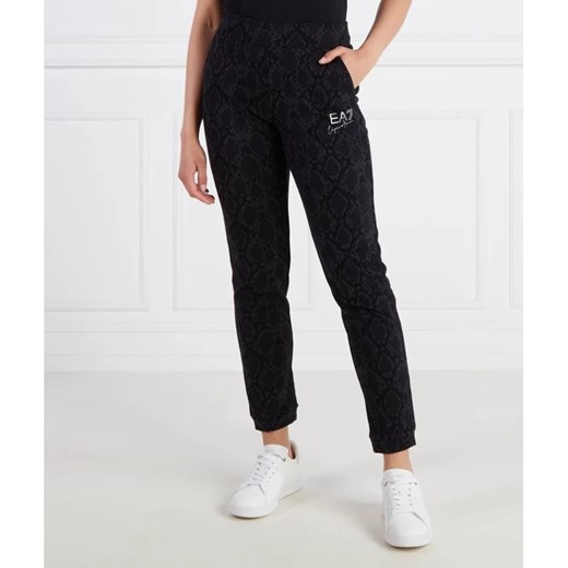EA7 Spodnie dresowe | Regular Fit ze sklepu Gomez Fashion Store w kategorii Spodnie damskie - zdjęcie 164331995