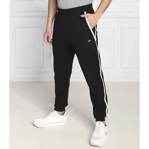 Tommy Sport Spodnie dresowe TRIM | Regular Fit ze sklepu Gomez Fashion Store w kategorii Spodnie męskie - zdjęcie 164332699