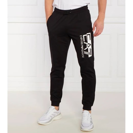 EA7 Spodnie dresowe | Regular Fit ze sklepu Gomez Fashion Store w kategorii Spodnie męskie - zdjęcie 164336366
