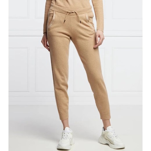 Calvin Klein Spodnie dresowe | Regular Fit | z dodatkiem wełny ze sklepu Gomez Fashion Store w kategorii Spodnie damskie - zdjęcie 164336969