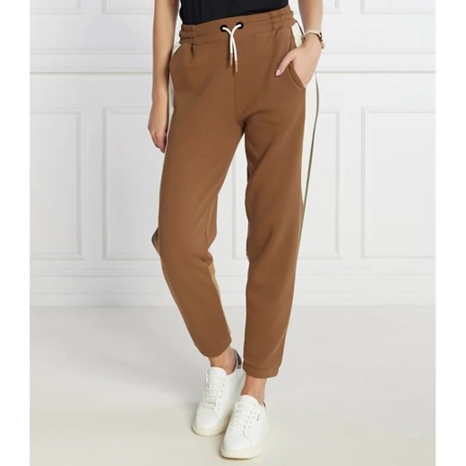 BOSS BLACK Spodnie dresowe EJOG_ALICA | Regular Fit ze sklepu Gomez Fashion Store w kategorii Spodnie damskie - zdjęcie 164337137