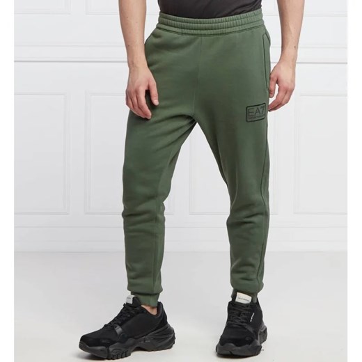EA7 Spodnie dresowe | Regular Fit ze sklepu Gomez Fashion Store w kategorii Spodnie męskie - zdjęcie 164337617