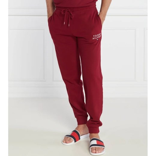 Tommy Hilfiger Spodnie dresowe | Regular Fit ze sklepu Gomez Fashion Store w kategorii Spodnie męskie - zdjęcie 164337818