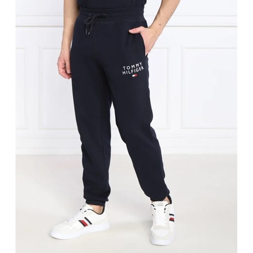 Tommy Hilfiger Spodnie dresowe | Regular Fit ze sklepu Gomez Fashion Store w kategorii Spodnie męskie - zdjęcie 164338145