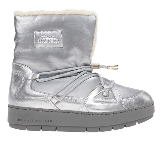 Buty Tommy Hilfiger Tommy Essential Silver Boots FW0FW07506-0IM - srebrne ze sklepu streetstyle24.pl w kategorii Śniegowce damskie - zdjęcie 164370026