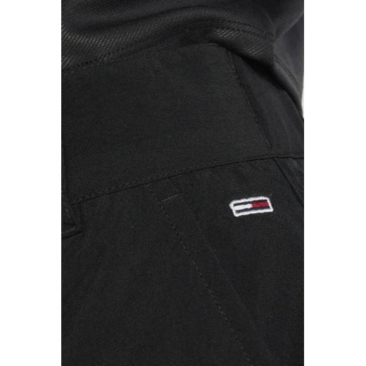 Spodnie damskie Tommy Jeans na jesień z poliamidu 