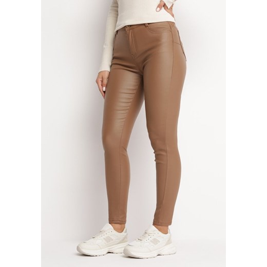Brązowe Spodnie Skinny z Imitacji Skóry Awileda ze sklepu Born2be Odzież w kategorii Spodnie damskie - zdjęcie 164408646