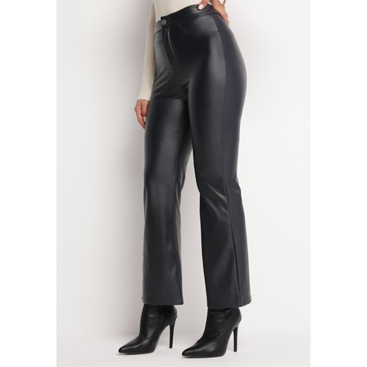 Granatowe Szerokie Spodnie z Imitacji Skóry Pasinsa ze sklepu Born2be Odzież w kategorii Spodnie damskie - zdjęcie 164408675