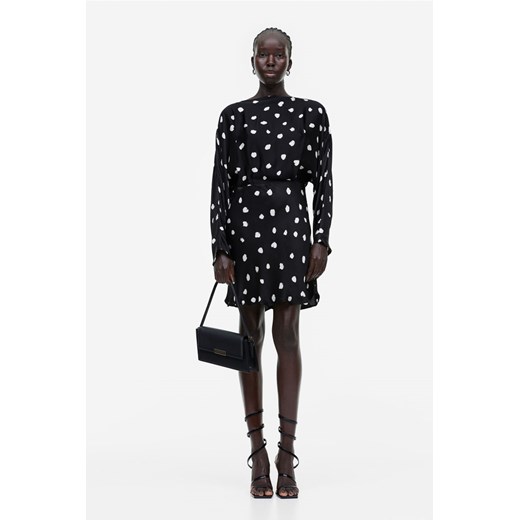 H & M - Sukienka z wiązaniem z tyłu - Czarny H & M S H&M