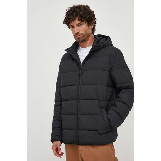 Barbour kurtka męska kolor czarny zimowa ze sklepu ANSWEAR.com w kategorii Kurtki męskie - zdjęcie 164426806