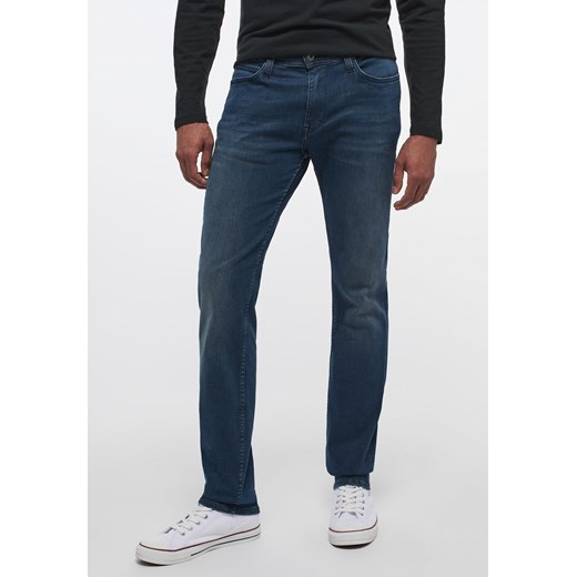 MUSTANG VEGAS MĘSKIE SPODNIE JEANSOWE JEANSY DENIM BLUE 1013636 5000 882 Mustang W33 L34 wyprzedaż YouNeedit.pl