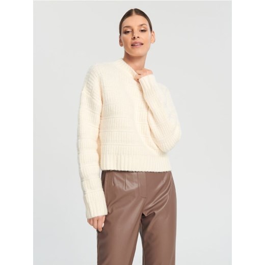 Sinsay - Sweter z ozdobnym splotem - kremowy ze sklepu Sinsay w kategorii Swetry damskie - zdjęcie 164549487