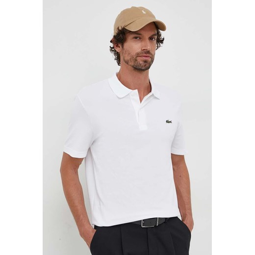 Lacoste polo męski kolor biały gładki ze sklepu PRM w kategorii T-shirty męskie - zdjęcie 164576438