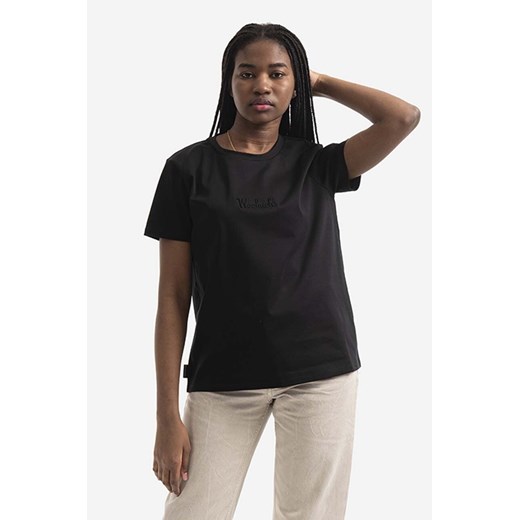 Woolrich t-shirt bawełniany Logo T-shirt kolor czarny CFWWTE0056FRUT297 CFWWTE0056FRUT2979-8041 ze sklepu PRM w kategorii Bluzki damskie - zdjęcie 164651416