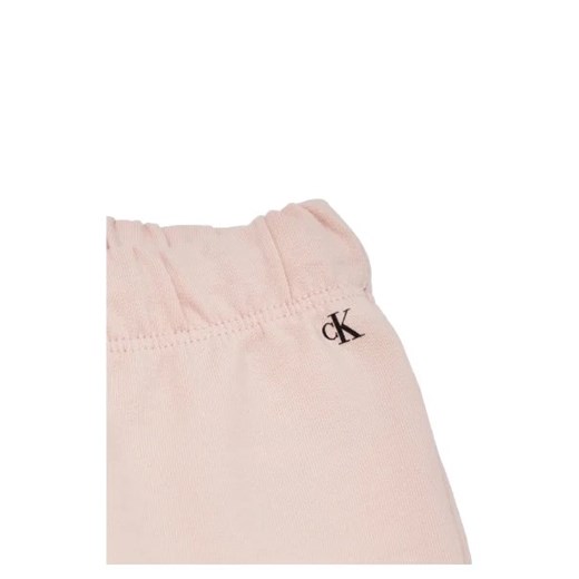 Różowy dres dziewczęcy Calvin Klein 