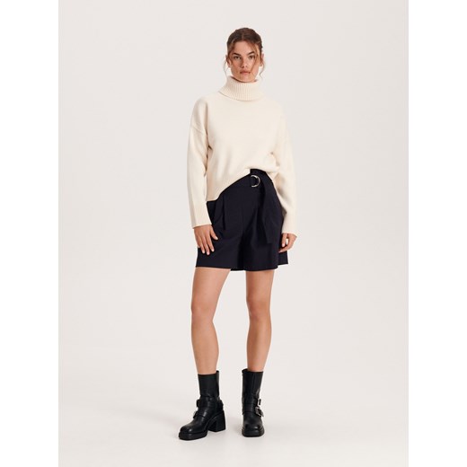 Reserved - Sweter z golfem - kremowy Reserved L Reserved