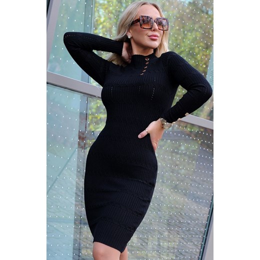 Dopasowana sukienka mini z ozdobnymi guzikami czarna Racelia, Kolor czarny, Rozmiar one size, Merribel ze sklepu Primodo w kategorii Sukienki - zdjęcie 164694486