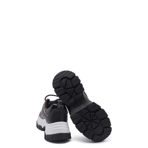 Guess buty sportowe damskie sneakersy z tkaniny sznurowane szare na platformie 