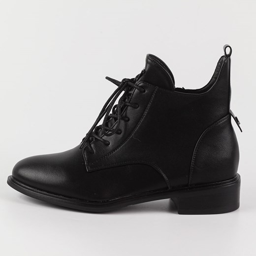 Czarne płaskie botki damskie Filippo dbt4822/23 Filippo 39 suzana.pl