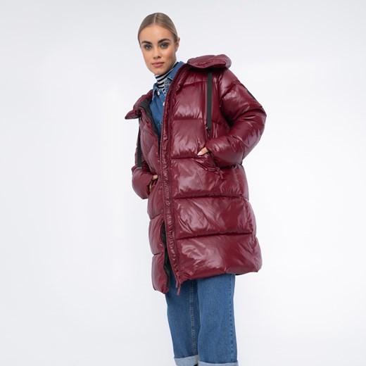 Damski płaszcz pikowany oversizowy czerwony ze sklepu WITTCHEN w kategorii Płaszcze damskie - zdjęcie 164876717
