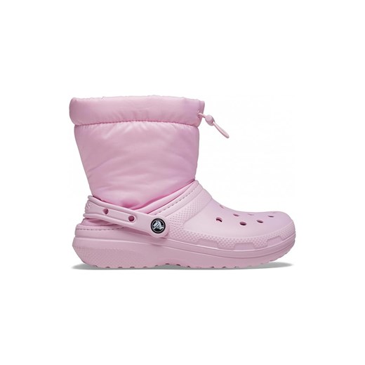 Crocs Kozaki zimowe &quot;Classic Lined Neo Puff&quot; w kolorze jasnoróżowym ze sklepu Limango Polska w kategorii Buty zimowe męskie - zdjęcie 164879689