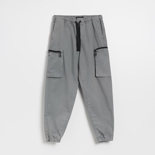 Joggery wide leg z kieszeniami cargo jasnoszare - Jasny szary House L House