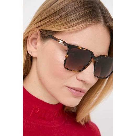 Michael Kors okulary przeciwsłoneczne CANBERRA damskie kolor brązowy 0MK2197U ze sklepu ANSWEAR.com w kategorii Okulary przeciwsłoneczne damskie - zdjęcie 164892608