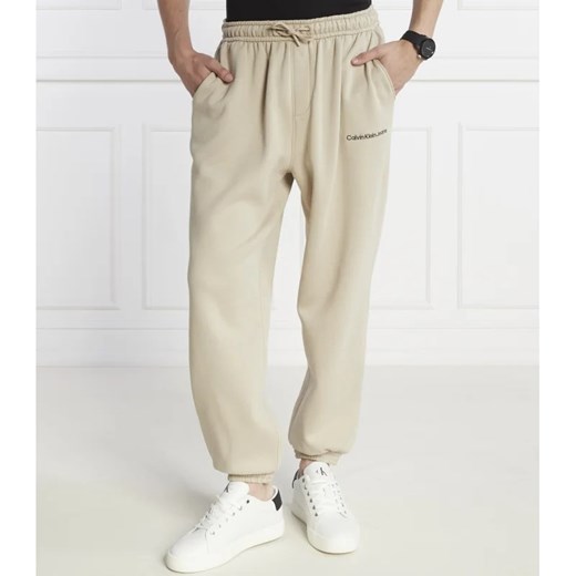 CALVIN KLEIN JEANS Spodnie dresowe | Regular Fit ze sklepu Gomez Fashion Store w kategorii Spodnie męskie - zdjęcie 164898279