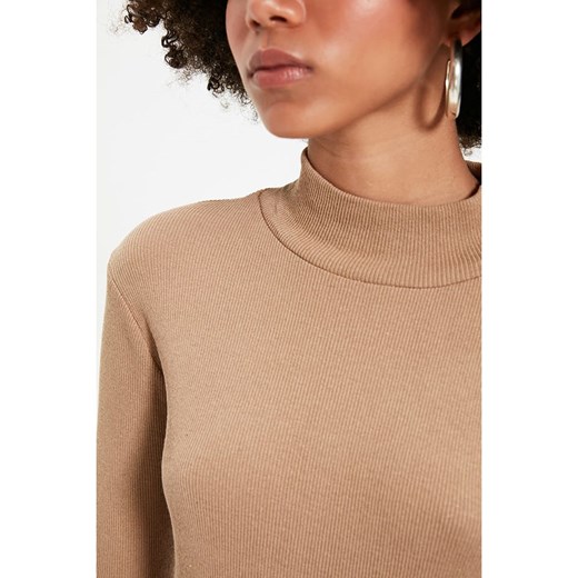 trendyol Koszulka w kolorze karmelowym Trendyol M okazja Limango Polska