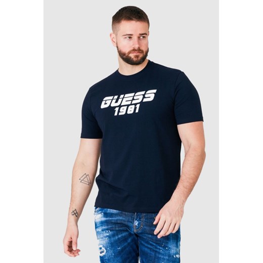 GUESS Granatowy t-shirt męski z odblaskowym logo, Wybierz rozmiar L ze sklepu outfit.pl w kategorii T-shirty męskie - zdjęcie 165014105
