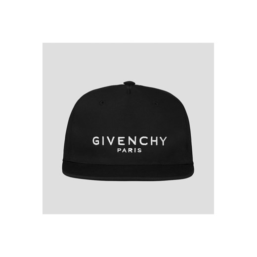 GIVENCHY Paris czarna czapka z daszkiem Givenchy outfit.pl